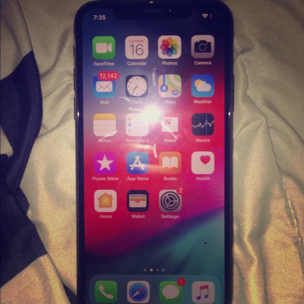 iPhone X